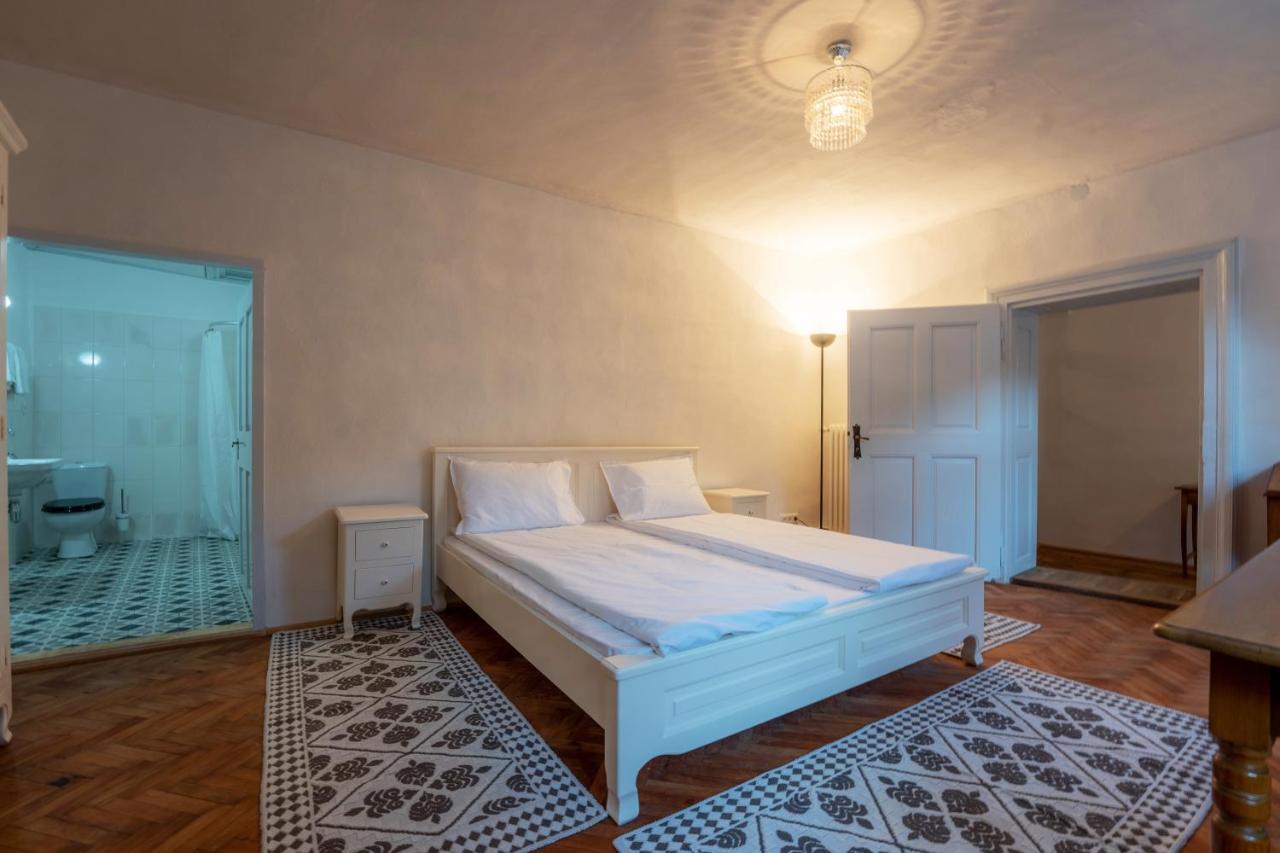 Casa Josef Bacon - La Strada - Aparthotel Sighisoara Luaran gambar